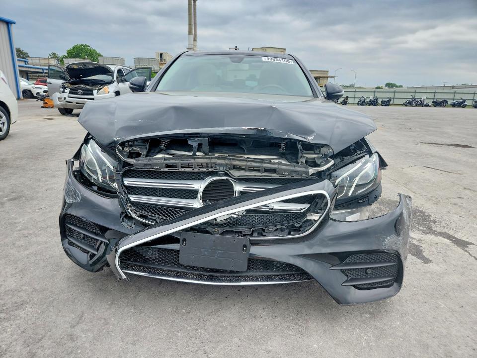 49834106 :رقم المزاد ، W1KZF6JB5LA773124 vin ، 2020 Mercedes-benz E مزاد بيع