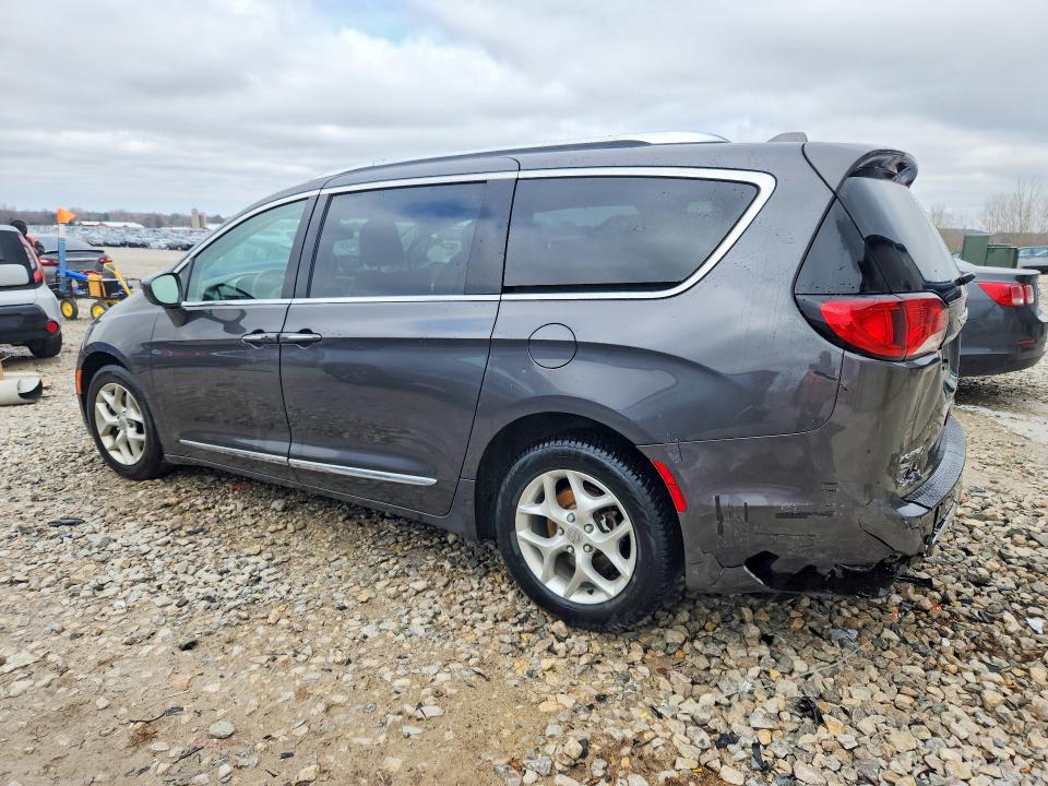 Продаж на аукціоні авто 2017 Chrysler Pacifica, vin: 2C4RC1EG5HR816892, номер лоту: 48287806