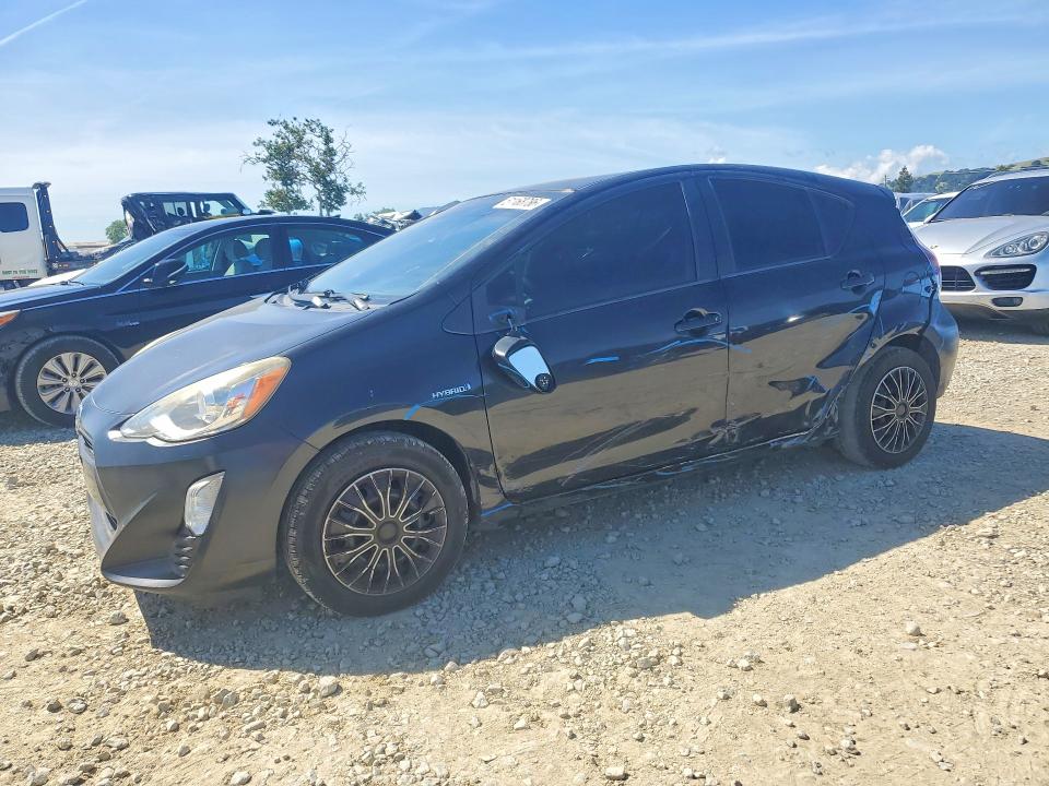 51168786 :رقم المزاد ، JTDKDTB37G1139746 vin ، 2016 Toyota Prius C مزاد بيع