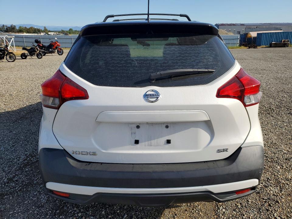 Продажа на аукционе авто 2019 Nissan Kicks, vin: 3N1CP5CUXKL563702, номер лота: 50369106