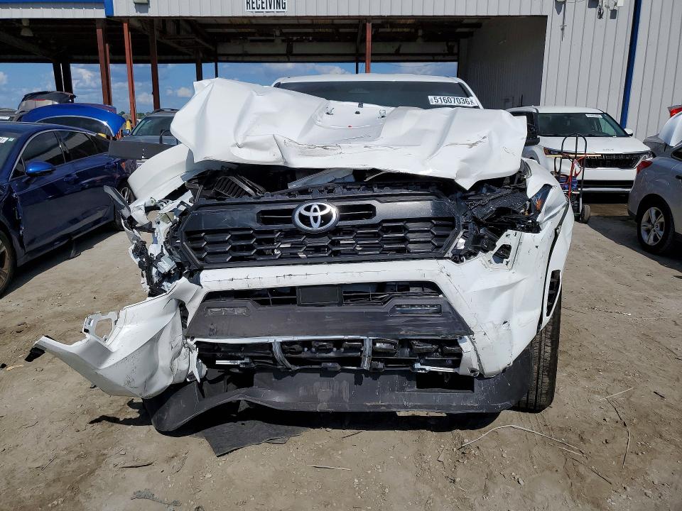 51607036 :رقم المزاد ، 3TMLB5JN8SM168449 vin ، 2025 Toyota Tacoma مزاد بيع