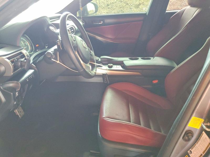 51887886 :رقم المزاد ، JTHBE1D23F5019504 vin ، 2015 Lexus Is مزاد بيع