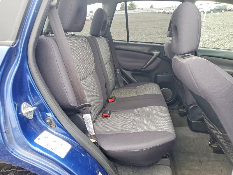 2004 Toyota Rav4 მანქანა იყიდება აუქციონზე, vin: JTEHD20V046015014, აუქციონის ნომერი: 48011326