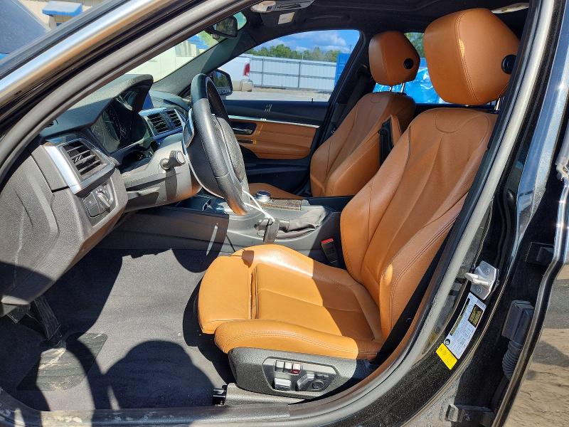 49033766 :رقم المزاد ، WBA8B9G50JNU95918 vin ، 2018 Bmw 330 مزاد بيع