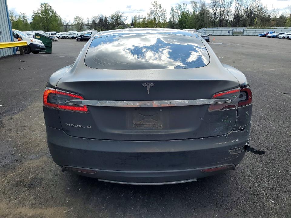 Продаж на аукціоні авто 2014 Tesla Model S, vin: 5YJSA1H17EFP46124, номер лоту: 50180496