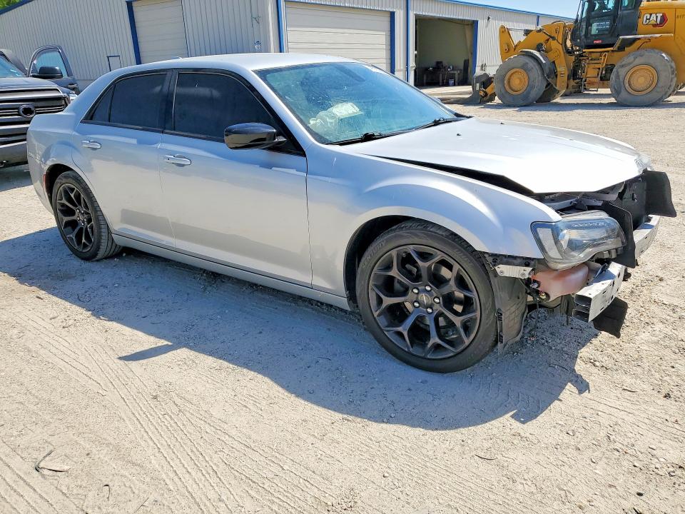 Продажа на аукционе авто 2019 Chrysler 300, vin: 2C3CCAAG0KH601580, номер лота: 49655736