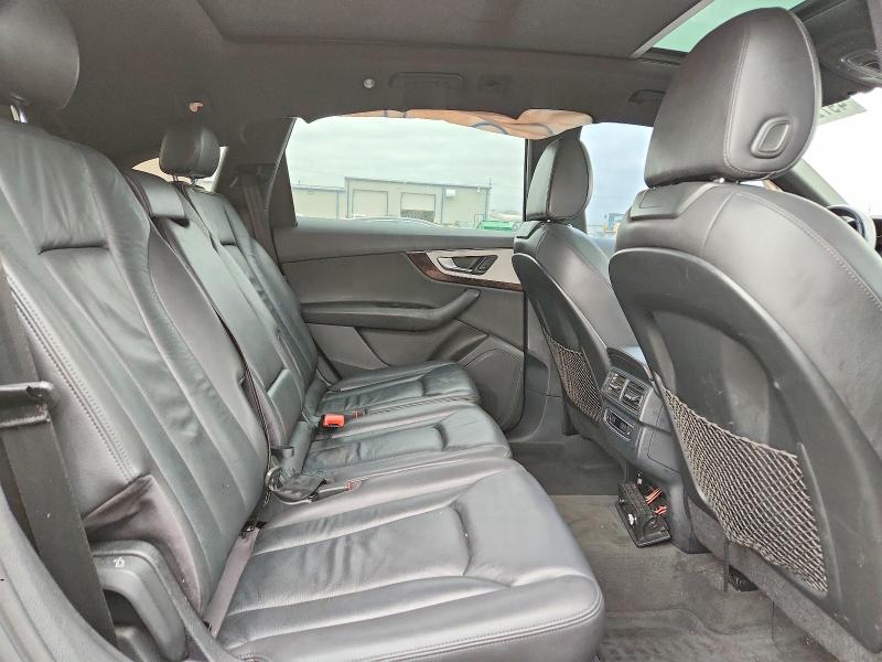 Продаж на аукціоні авто 2017 Audi Q7, vin: WA1LHAF76HD046897, номер лоту: 49726546