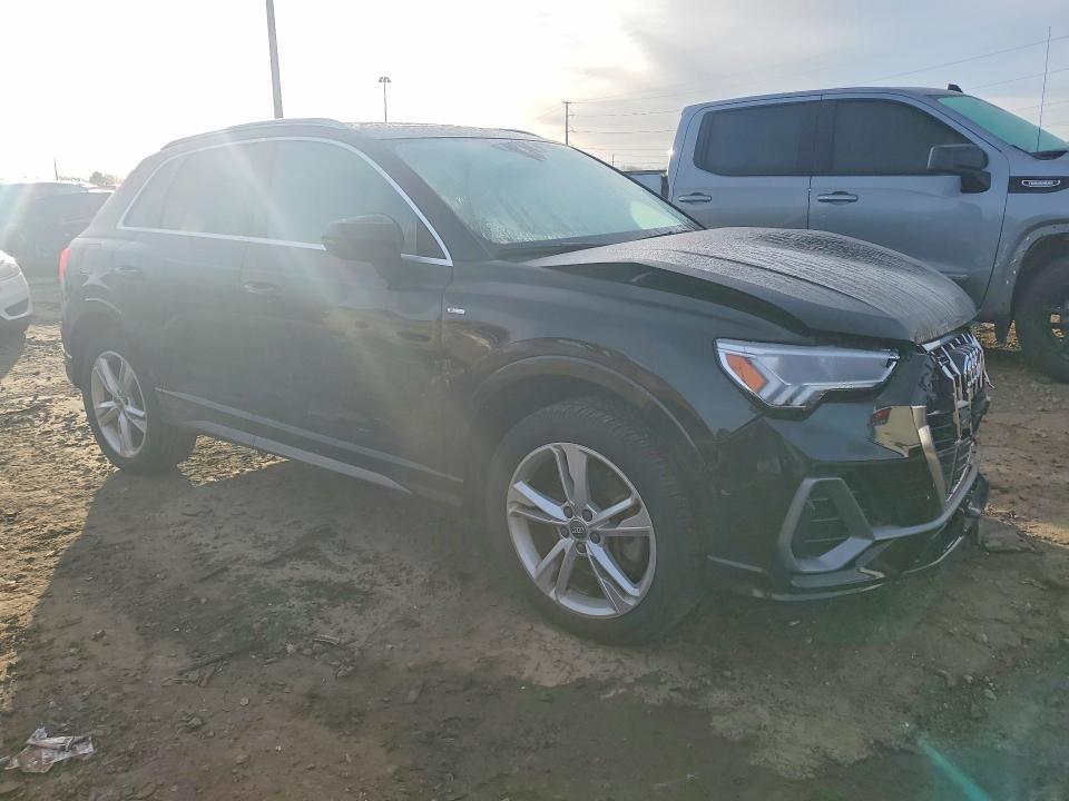 51420656 :رقم المزاد ، WA1FECF36L1028554 vin ، 2020 Audi Q3 مزاد بيع