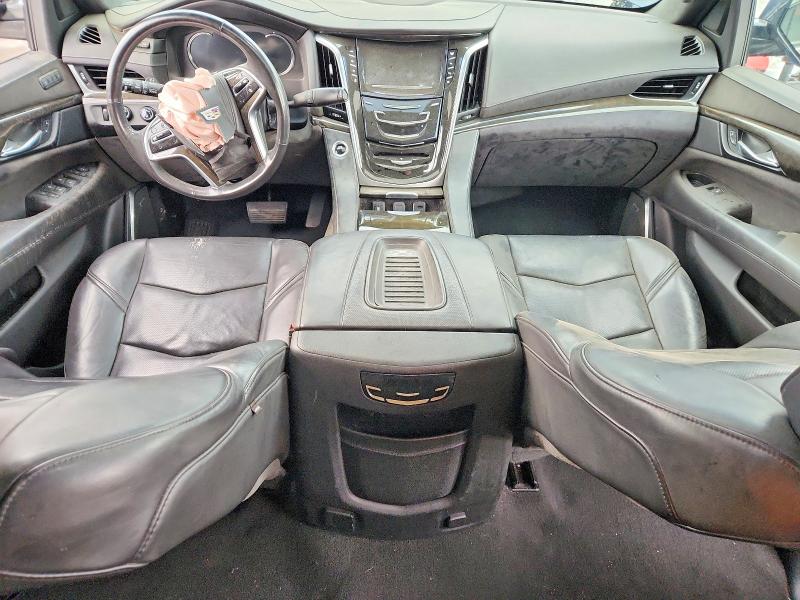 48189606 :رقم المزاد ، 1GYS4KKJ6KR232822 vin ، 2019 Cadillac Escalade مزاد بيع