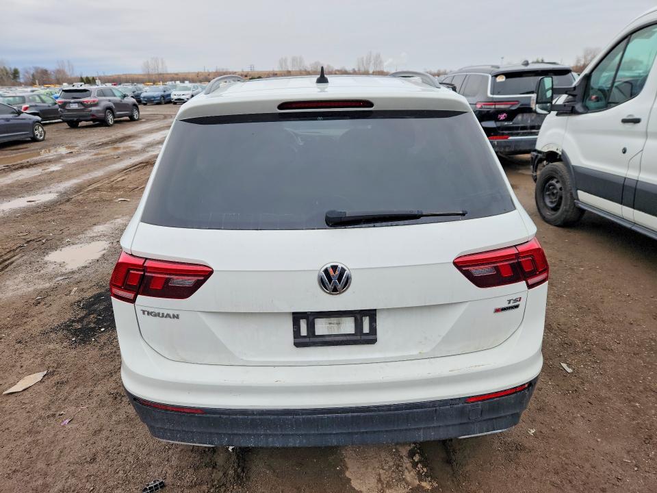 Продаж на аукціоні авто 2018 Volkswagen Tiguan, vin: 3VV2B7AX5JM170071, номер лоту: 49097086