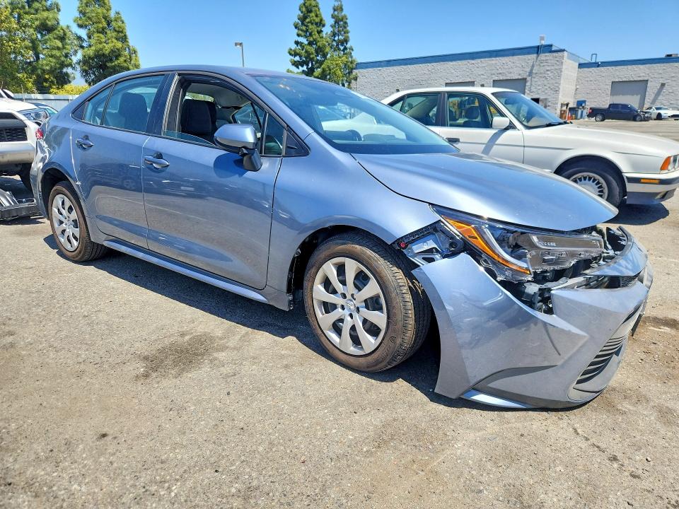 51842366 :رقم المزاد ، 5YFB4MDE5TP372275 vin ، 2026 Toyota Corolla مزاد بيع
