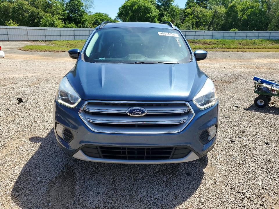 48914796 :رقم المزاد ، 1FMCU0HD8JUA44312 vin ، 2018 Ford Escape مزاد بيع