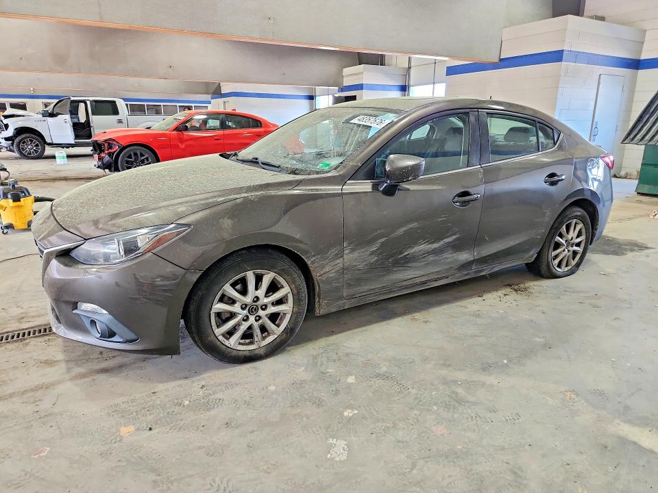 48357576 :رقم المزاد ، 3MZBM1W71FM176078 vin ، 2015 Mazda 3 مزاد بيع