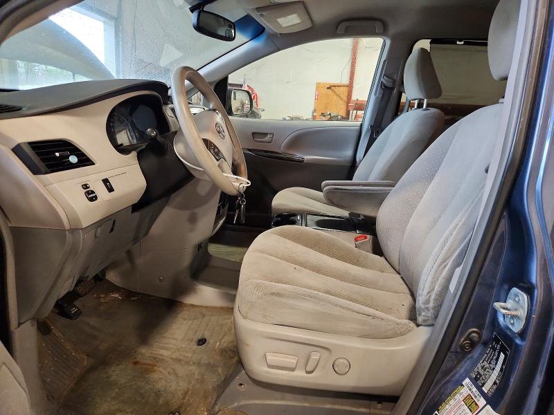 51904156 :رقم المزاد ، 5TDJK3DC4ES090925 vin ، 2014 Toyota Sienna مزاد بيع