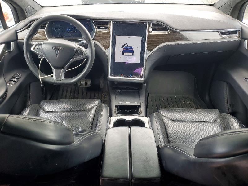 2016 Tesla Model X მანქანა იყიდება აუქციონზე, vin: 5YJXCAE23GF000771, აუქციონის ნომერი: 48596546