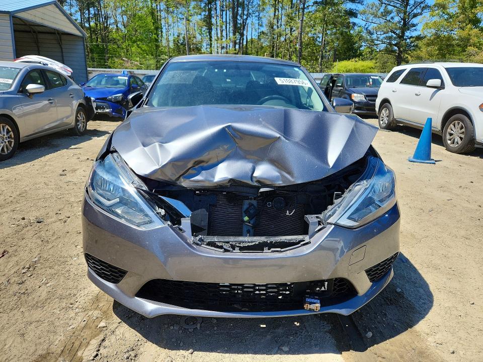 Продажа на аукционе авто 2018 Nissan Sentra, vin: 3N1AB7AP6JY213662, номер лота: 51087956