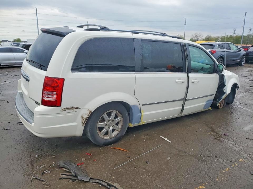 Продажа на аукционе авто 2009 Chrysler Town & Country, vin: 2A8HR541X9R594584, номер лота: 51339236