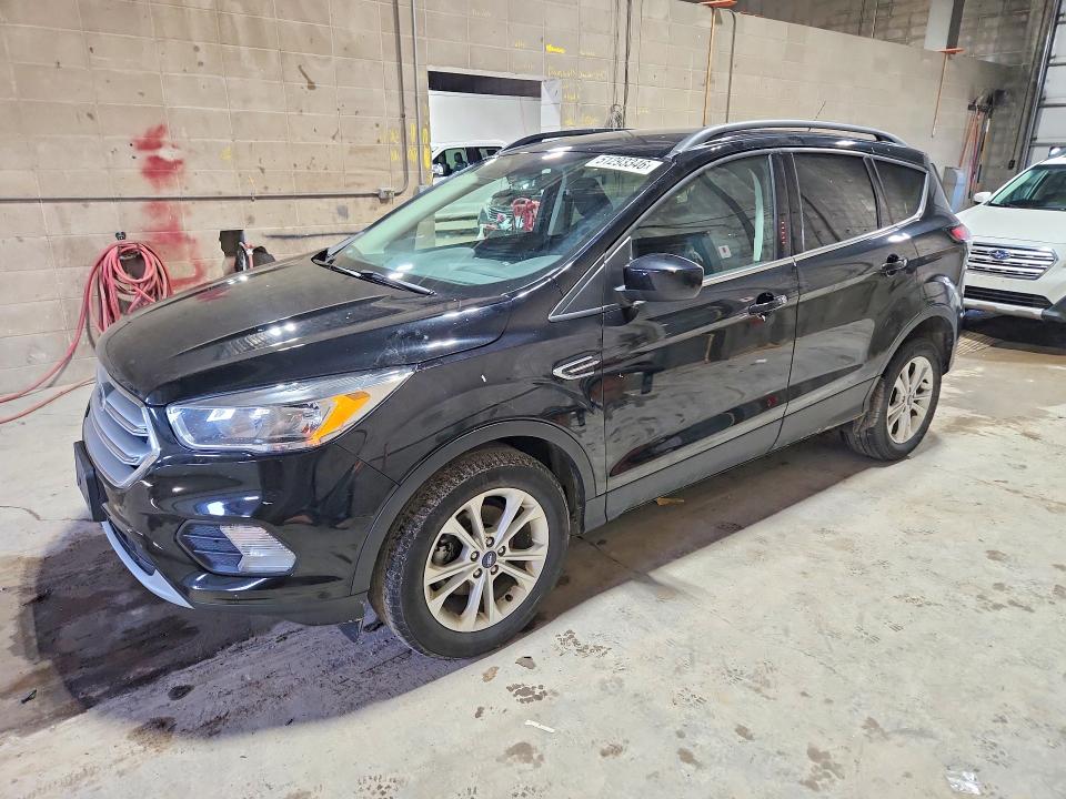 51293346 :رقم المزاد ، 1FMCU0GD3JUD37245 vin ، 2018 Ford Escape مزاد بيع