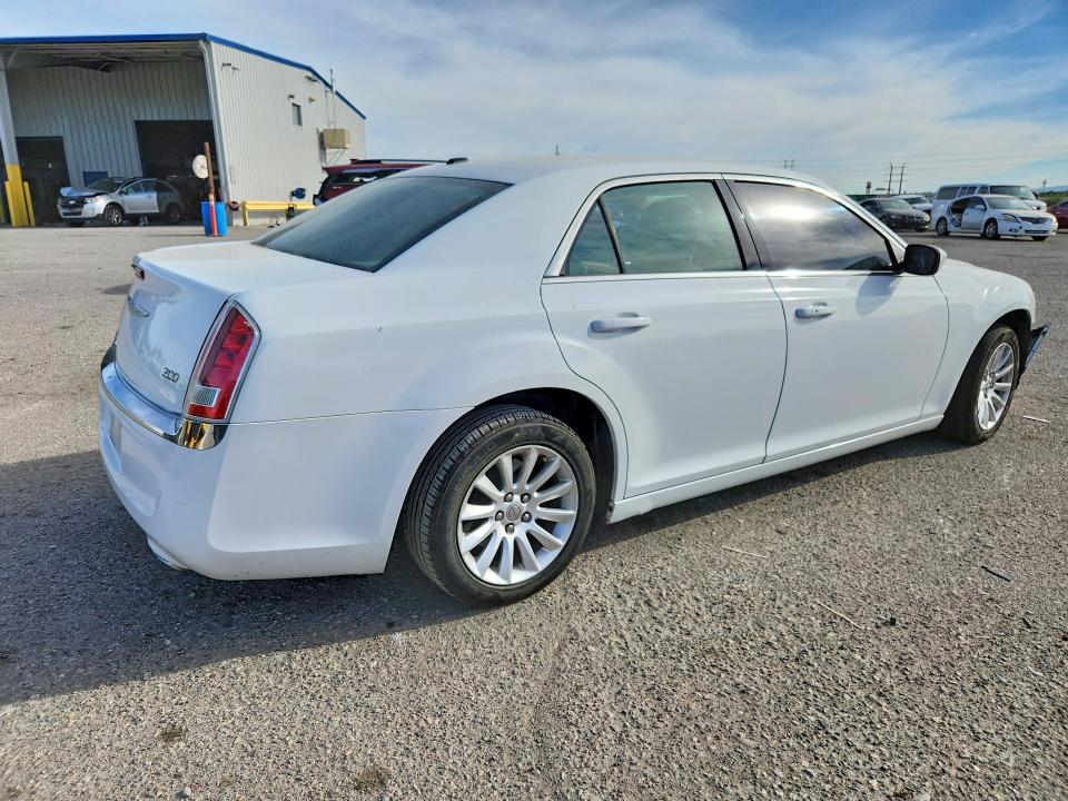2013 Chrysler 300 მანქანა იყიდება აუქციონზე, vin: 2C3CCAAG0DH527886, აუქციონის ნომერი: 48506396