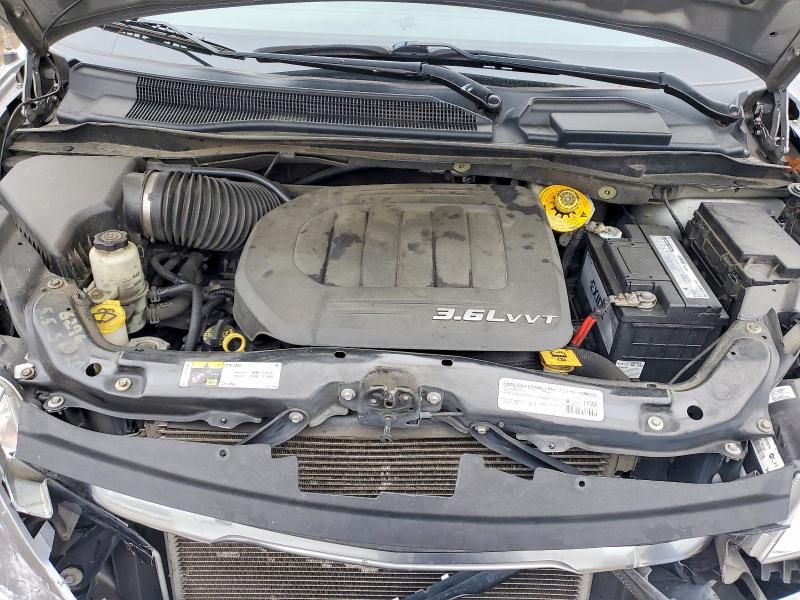 51322606 :رقم المزاد ، 2C4RC1BG8FR602349 vin ، 2015 Chrysler Town & Country مزاد بيع