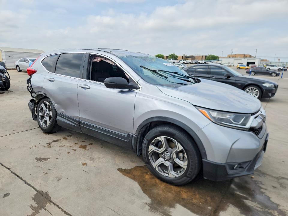48353946 :رقم المزاد ، 5J6RW1H55JA002103 vin ، 2018 Honda Cr-v مزاد بيع