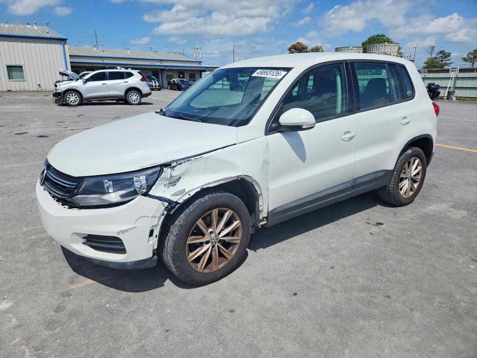 49893126 :رقم المزاد ، WVGBV7AX1HK054661 vin ، 2017 Volkswagen Tiguan مزاد بيع
