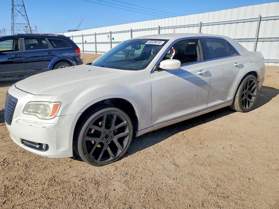 Продажа на аукционе авто 2015 Chrysler 300, vin: 2C3CCAAG0FH766213, номер лота: 48539616