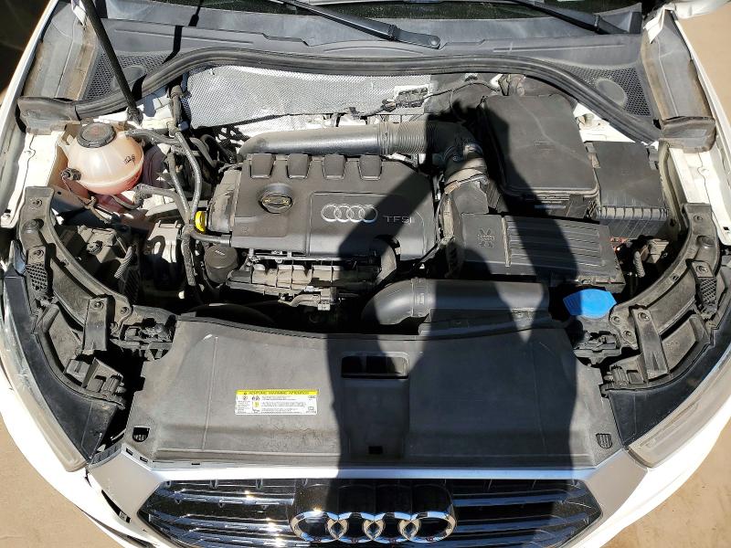 49674326 :رقم المزاد ، WA1ECCFS6JR009980 vin ، 2018 Audi Q3 مزاد بيع