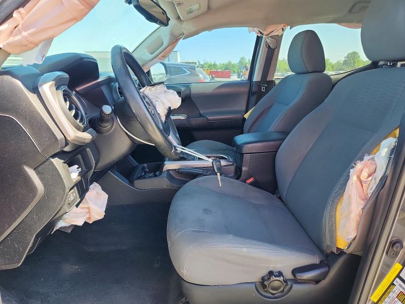 50602426 :رقم المزاد ، 5TFAZ5CN8HX022877 vin ، 2017 Toyota Tacoma مزاد بيع