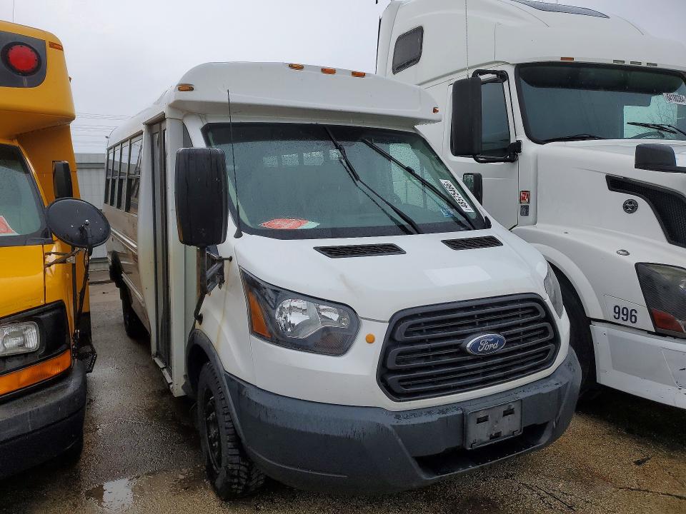 2015 Ford Transit მანქანა იყიდება აუქციონზე, vin: 1FDCR5PM2FKA92388, აუქციონის ნომერი: 48575466