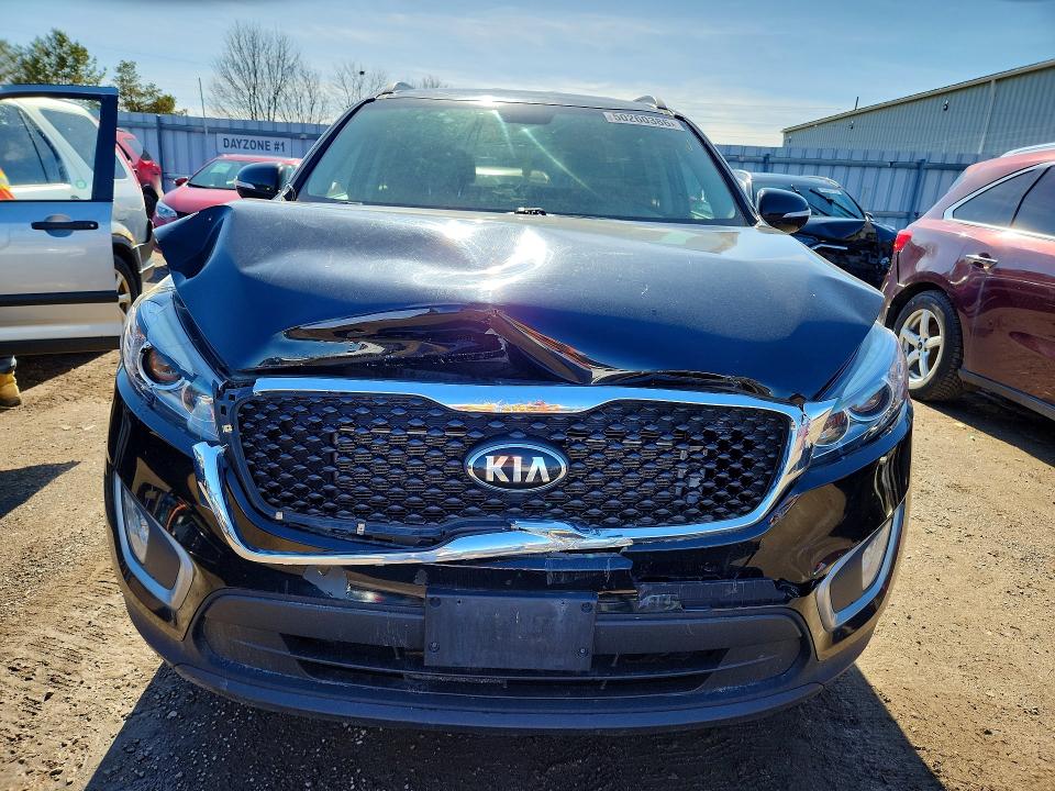 2017 Kia Sorento მანქანა იყიდება აუქციონზე, vin: 5XYPGDA36HG211655, აუქციონის ნომერი: 50260386