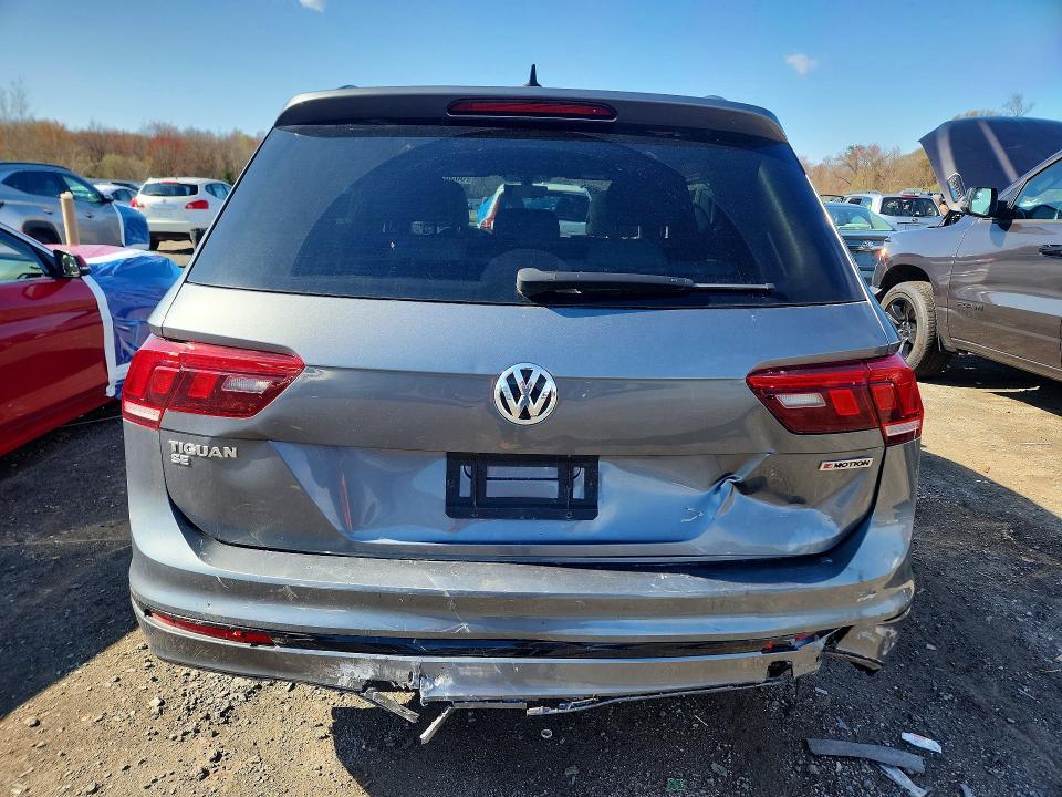 Продажа на аукционе авто 2021 Volkswagen Tiguan, vin: 3VV2B7AX8MM154130, номер лота: 50303696