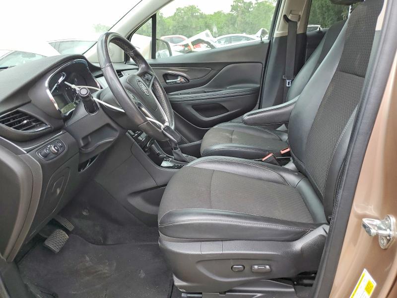 51308406 :رقم المزاد ، KL4CJ1SB6JB563066 vin ، 2018 Buick Encore مزاد بيع