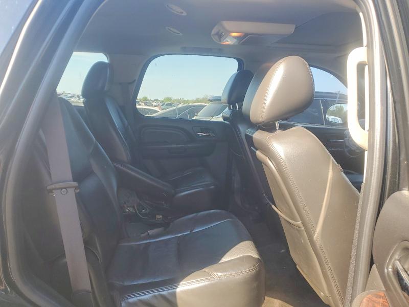 Продажа на аукционе авто 2011 Gmc Yukon, vin: 1GKS1EEF0BR221701, номер лота: 49096156