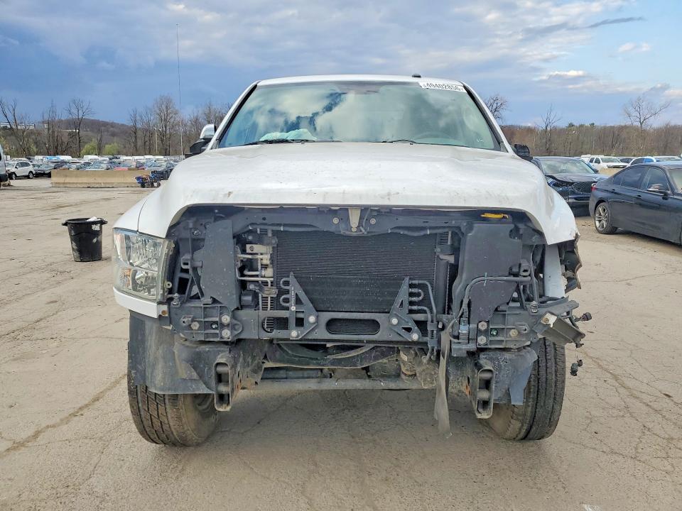 Aukcja sprzedaży 2015 Ram 2500, vin: 3C6UR5CJ7FG649945, numer aukcji: 49402856