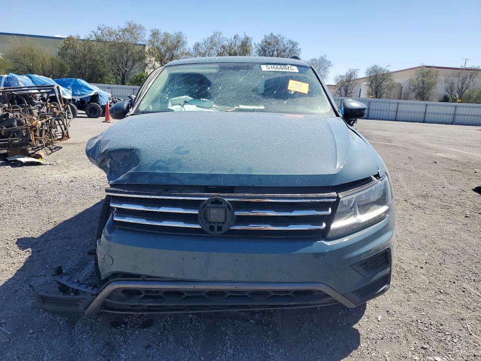2020 Volkswagen Tigjuan მანქანა იყიდება აუქციონზე, vin: 3VV3B7AXXLM057384, აუქციონის ნომერი: 51668026