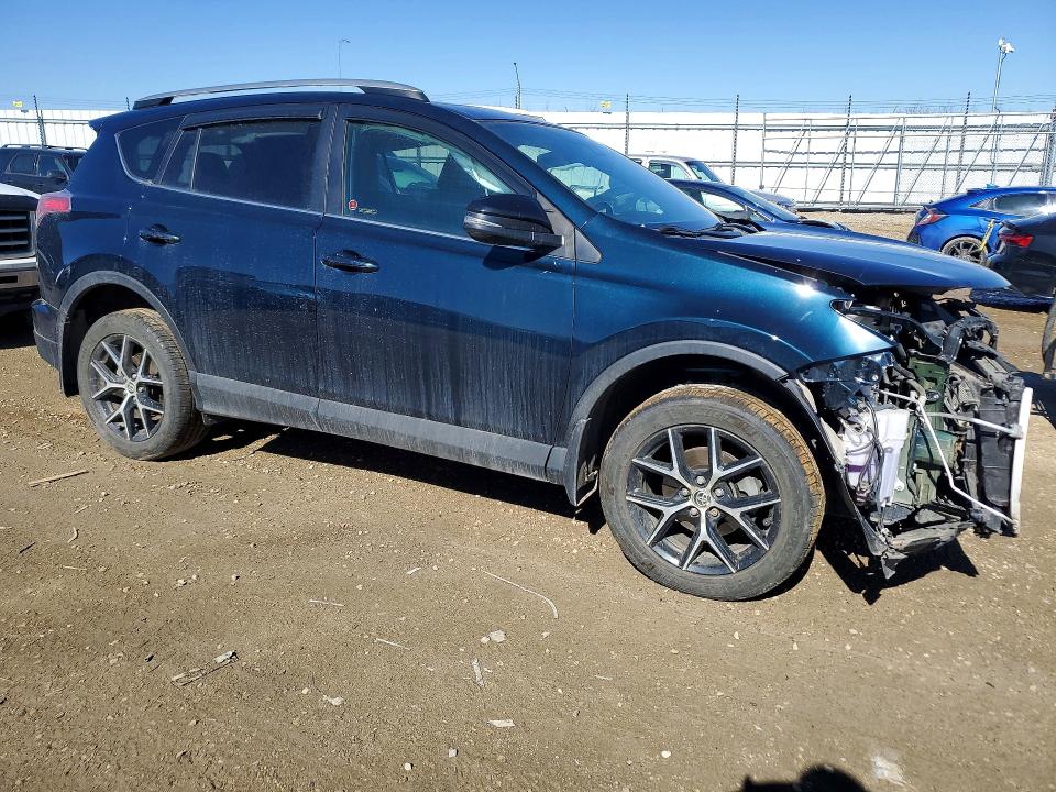 50938976 :رقم المزاد ، 2T3JFREVXHW611284 vin ، 2017 Toyota Rav4 مزاد بيع