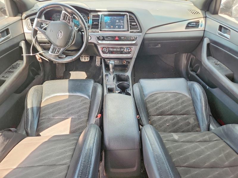 51225776 :رقم المزاد ، 5NPE34AF6JH688744 vin ، 2018 Hyundai Sonata مزاد بيع