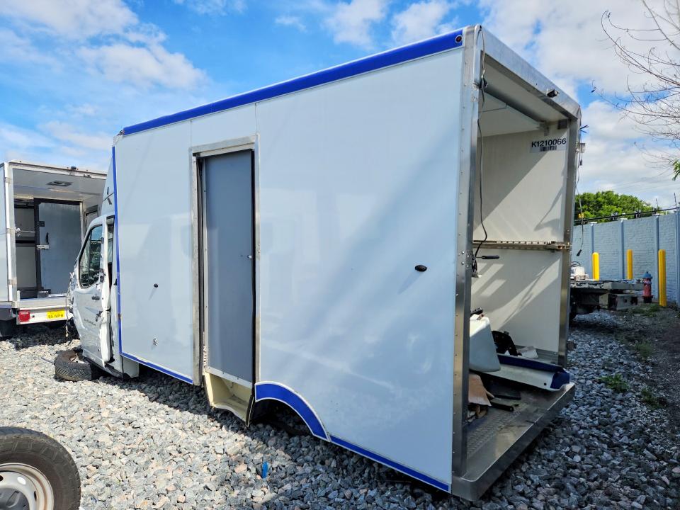 2020 Ford Transit მანქანა იყიდება აუქციონზე, vin: 1FDBW5Z85LKB80349, აუქციონის ნომერი: 49640556