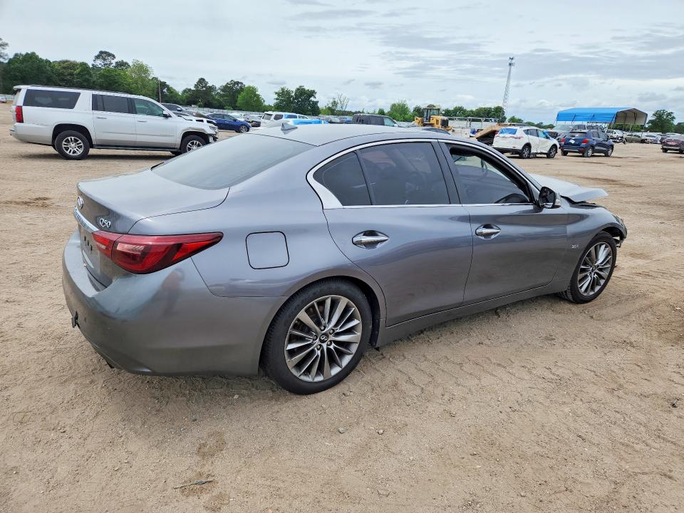 50903376 :رقم المزاد ، JN1EV7AP9JM590868 vin ، 2018 Infiniti Q50 مزاد بيع