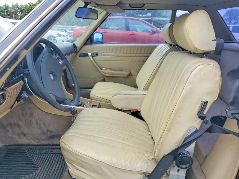 1985 Mercedes-benz 380 მანქანა იყიდება აუქციონზე, vin: WDBBA45C2FA023989, აუქციონის ნომერი: 50705876