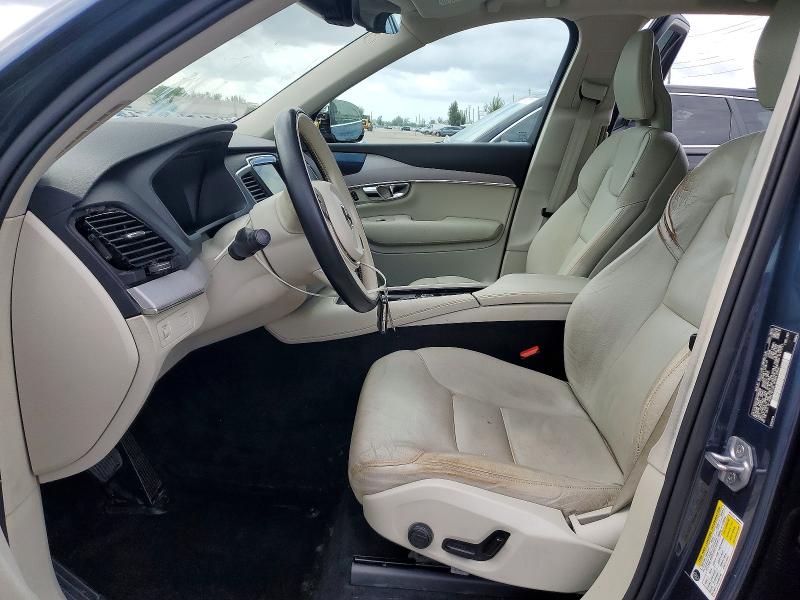 Продаж на аукціоні авто 2021 Volvo Xc90, vin: YV4102CK8M1680563, номер лоту: 51159376