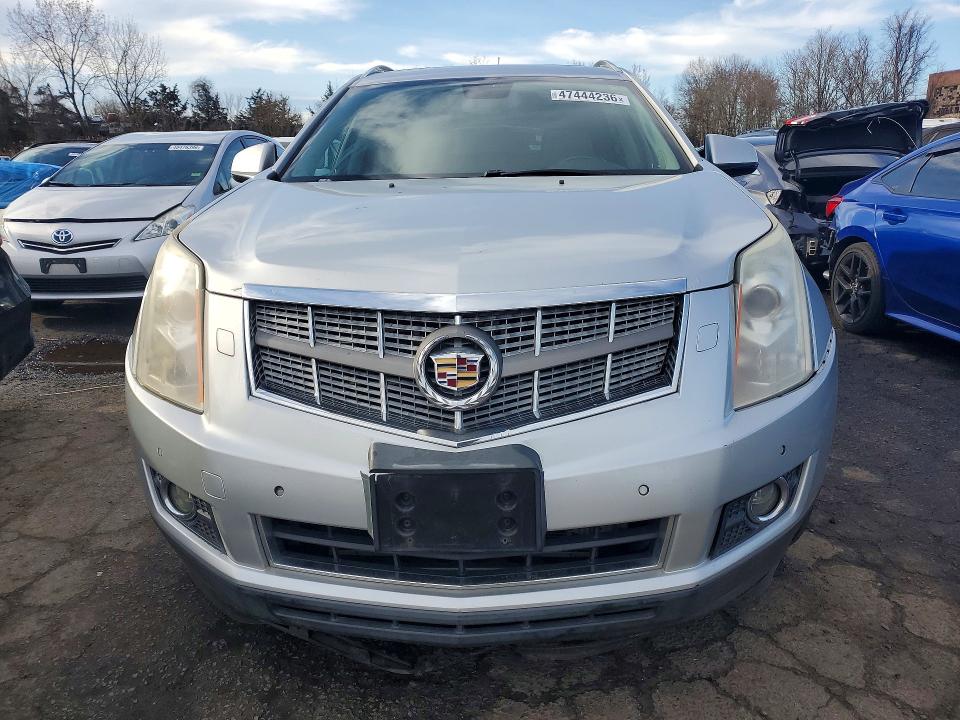 47444236 :رقم المزاد ، 3GYFNFEYXBS674000 vin ، 2011 Cadillac Srx مزاد بيع