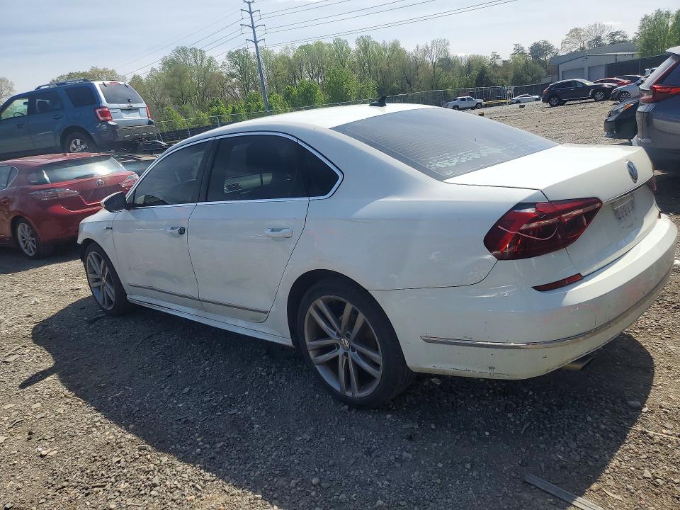 2017 Volkswagen Passat მანქანა იყიდება აუქციონზე, vin: 1VWDT7A35HC003297, აუქციონის ნომერი: 48894736