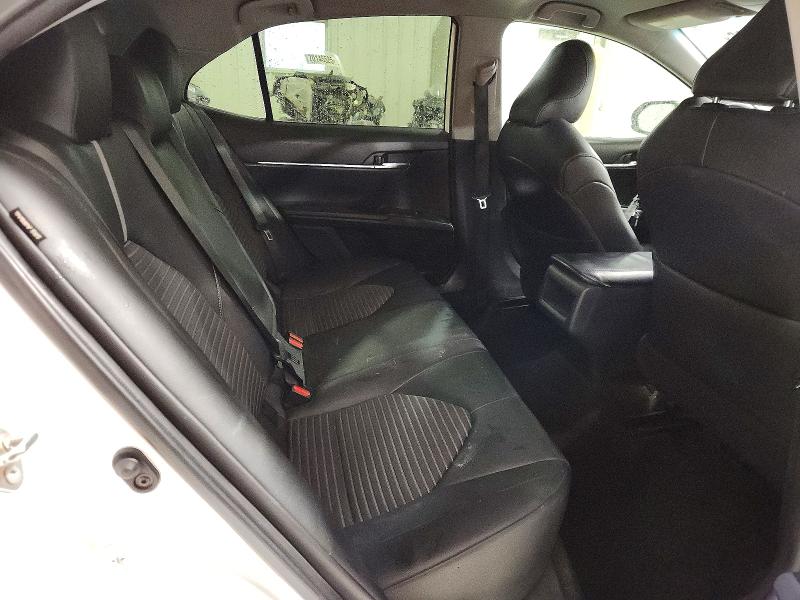 50460906 :رقم المزاد ، 4T1B11HK9KU192737 vin ، 2019 Toyota Camry مزاد بيع