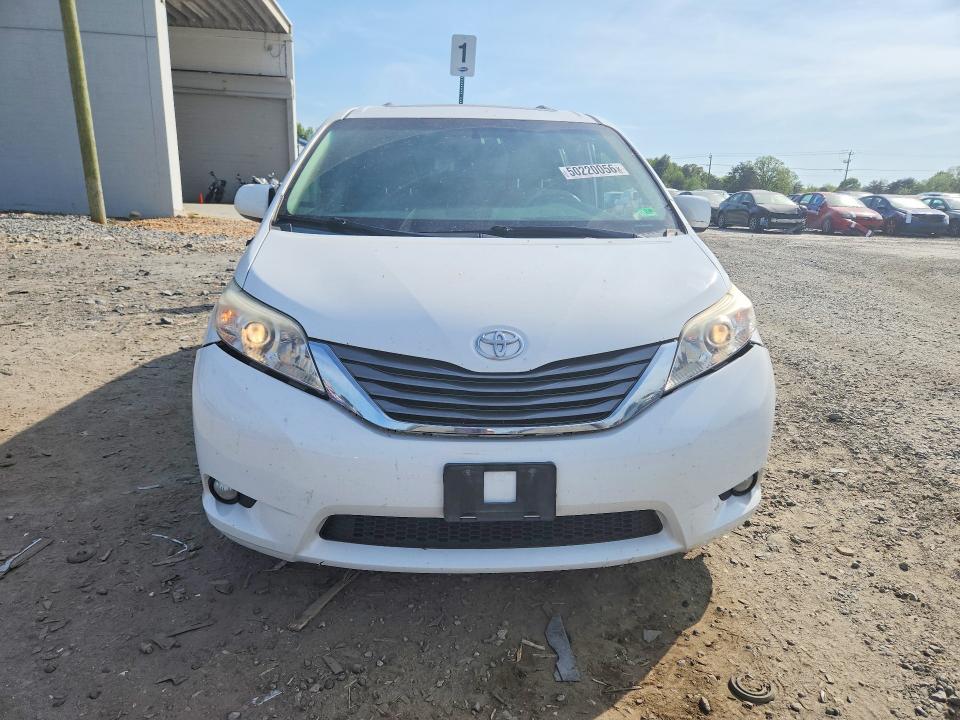 Aukcja sprzedaży 2014 Toyota Sienna, vin: 5TDYK3DC9ES490056, numer aukcji: 50220056