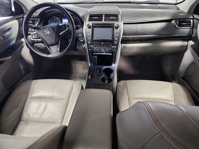 50934516 :رقم المزاد ، 4T1BK1FK1FU566523 vin ، 2015 Toyota Camry مزاد بيع