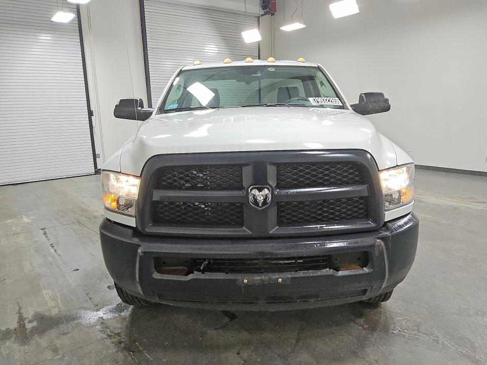 79932265 :رقم المزاد ، 3C7WRSAJ1HG635869 vin ، 2017 Ram 3500 مزاد بيع