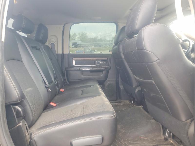 49331786 :رقم المزاد ، 3C63R3ML2HG698084 vin ، 2017 Ram 3500 مزاد بيع