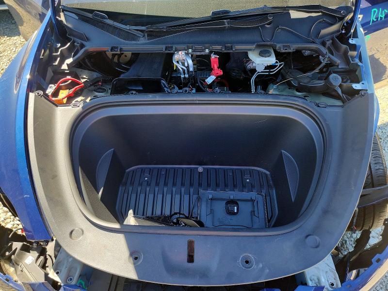 48853746 :رقم المزاد ، 7SAYGDEE1PF969623 vin ، 2023 Tesla Model Y مزاد بيع